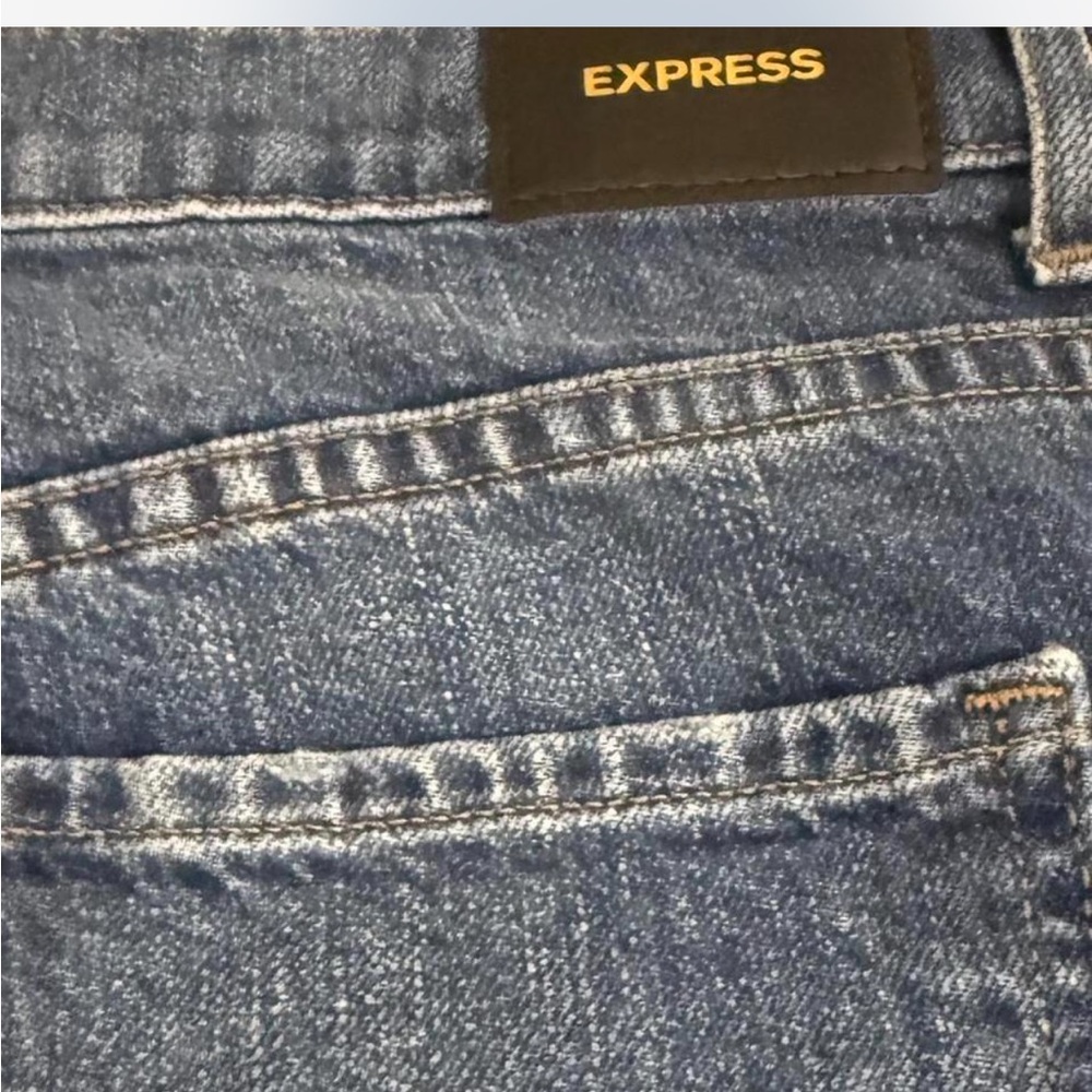 Express Women's Blue Boyfriend Jeans - Picture 5 of 5